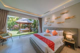 Villa Samar - Stunning 4BR Villa in Central Berawa ! - Canggu - 1