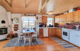 Gorgeous Home In Ljung With Kitchen - Ljung - 5