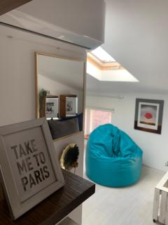 Quiet Corner Studio - 2