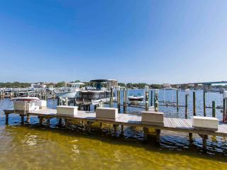 Palm Court Yacht Club #308 - 4