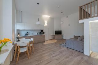 Freedom Avenue Apartment by Polo apartments - Kaunas - 9