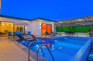 Villa Ortaç 2 Doğa İçerisinde, korunaklı villa - 0