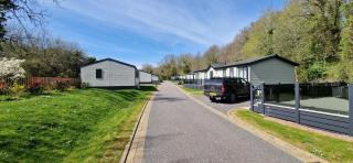 Luxury Lodge @ Hoburne Devon Bay - 3