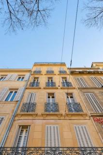Superbe appart, central, petit balcon & vue Place - Marsiglia - 9