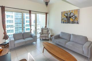 LUX Spectacular Dubai Marina View Apartment - Dubai - 6