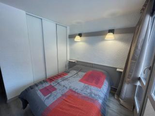 Appartement cosy avec balcon, piscine et parking en option à Plagne 1800 - FR-1-181-2708 - 5