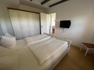 Oltmanns Ferienhaus Bummert am Hafen - 1