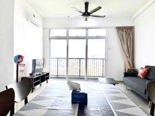 Urban Home-Swimming Pool-City Center - Malaca - 3
