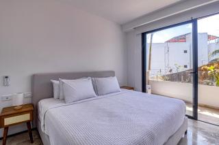 Menesse Tulum #B104 - 4