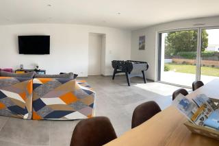 Maison de 200 m2, 5 minutes à pieds de la plage de Luzéronde - LʼHerbaudière - 7