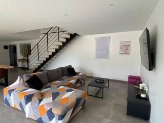 Maison de 200 m2, 5 minutes à pieds de la plage de Luzéronde - LʼHerbaudière - 6