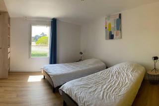 Maison de 200 m2, 5 minutes à pieds de la plage de Luzéronde - LʼHerbaudière - 3