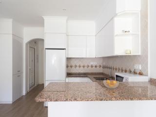 HOUSE IN PRIVATE URBANIZATION - 4