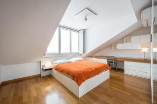 tHE Orange Attic - Navigli Area - Milan - 7