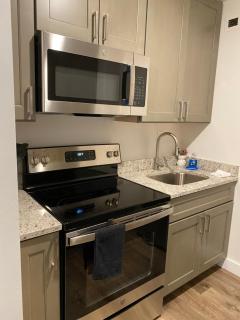Modernized Studio Apartment in Gadsden, AL - 2