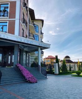Shato Hotel - Chervonograd - 7
