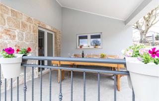 Awesome Home In Lecevica - Lećevica - 7