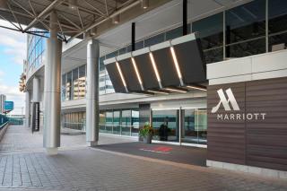 Toronto Marriott City Centre Hotel - 7