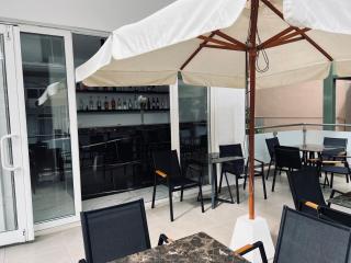 International Hotel - 6