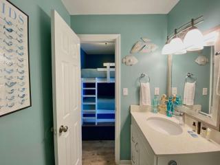 Grand Beach 315 by ALBVR - Come relax at our beautiful condo in the heart of Gulf Shores! - Gulf Shores - 3