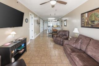 Island Royale 1002 by ALBVR - Come & relax at our beautiful beachfront condo in the heart of Gulf Shores! - Gulf Shores - 9