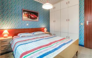 3 Bedroom Cozy Home In Ottré - - 9