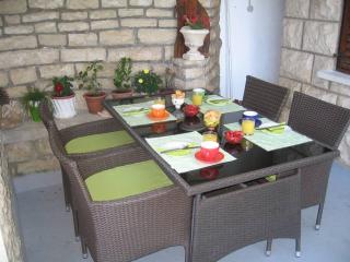 Romantic studio apartment - 7