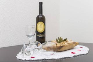 Romantic studio apartment - 2