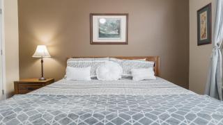 2BR Condo - Near The Strip - Jacuzzi Tub - Stairs Required - FREE TICKETS INCLUDED - CH1-35 - Branson - 2
