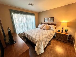 1BR Walk-In Condo Near Pointe Royale - FREE TICKETS INCLUDED - GS32-24 - Branson - 7