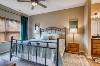 2BR Condo - Dock for Fishing - Jacuzzi Tub - FREE TICKETS INCLUDED - MJ4-130 - Branson - 1