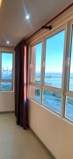 BRADONG HOMESTAY - MUSLlM ONLY, 3 Queen Bedrooms, Seaview, Infinity Pool, Gym, near Drawbridge & KTCC Mall - Kuala Terengganu - 9