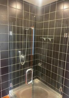 CBD Apartment, River View - Hamilton - 3