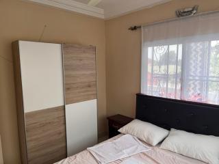 B&Y Holiday Apartments - 4