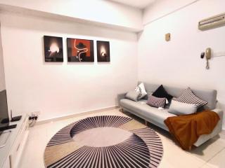 Regalia Suite & Residences (Infinity Pool with KL City View) - 7