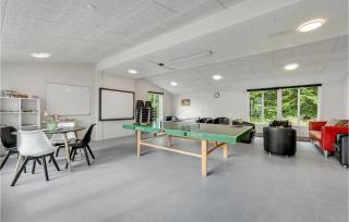 8 Bedroom Cozy Home In Henne - Henne - 8