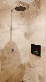 Hillside Residence E-7 by Paramount Hospitality - 8