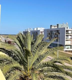 Sun & Sea, Meia Praia Lagos - Lagos - 5