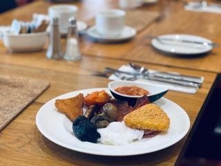 Merrion Hotel - Llandudno - 2