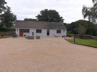 St Patrick's Cottage - - 0