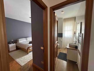 Manzoni House - 1