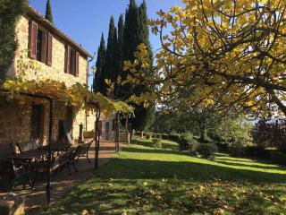 Holiday in an antique Tuscan Farm apt IL LAGO - Podere Caminino - 6