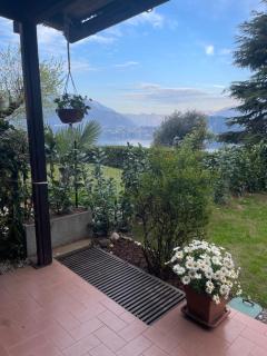 Lallas Home with garden and lake view - Varenna - 0