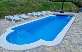 Stunning Home In Veliko Trgovisce - 6