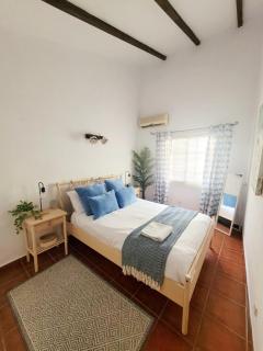 Lovely 2 Bed Apartment with Stunning views & Pool - Cómpeta - 5