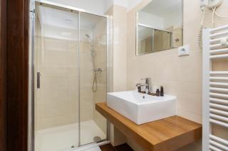 GARDEN Restaurant & Pension - Pardubice - 7