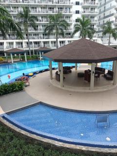 Shell Residence MOA - Dad's - Manila - 7