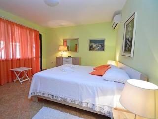 VILLA BIJOUX, Private pool, 500m to the sea and two apartments for two families - Vodnjan - 3