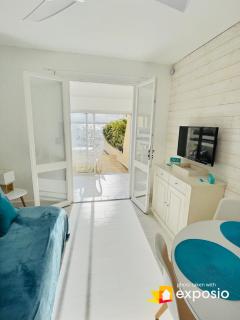 Les pieds dans l'eau - 3