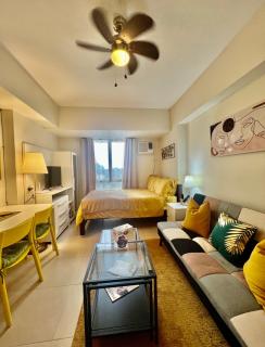 JmR Serin West studio unit - Tagaytay - 1